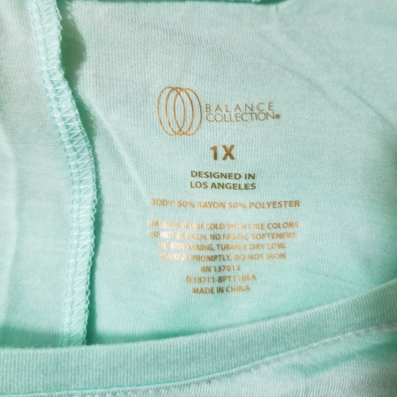 MARIKA Balance Collection Fleur Cold Shoulder Top - Picture 6 of 8